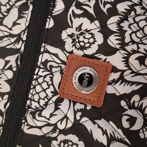 Stone & Co. Black and Tan Floral Shoulder Bag - Picture 9 of 11